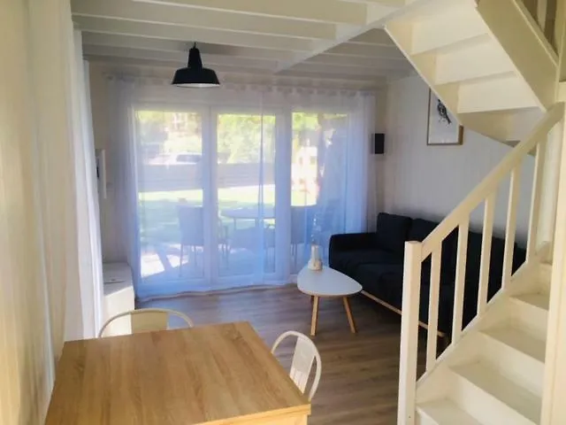 Familijne Domki منتزه العطل *